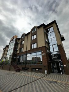 Space Apart Hotel Space Apart Hotel — у Луцьк